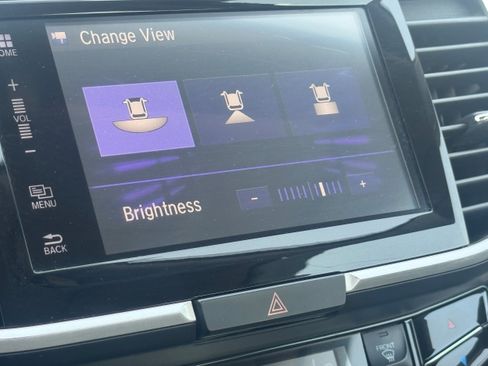 Used 2016 Honda Accord EX-L image 19