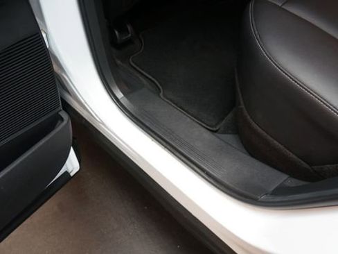 Certified 2025 Nissan Murano SV AWD/4WD image 39