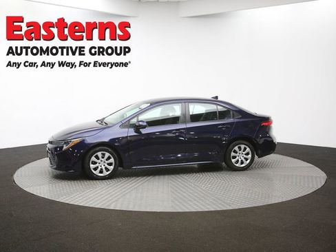 Used 2023 Toyota Corolla LE image 56