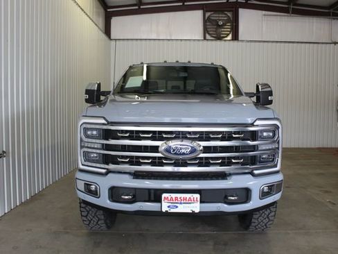 Used 2024 Ford F250 Platinum w/ Tremor Off-Road Package AWD/4WD image 2