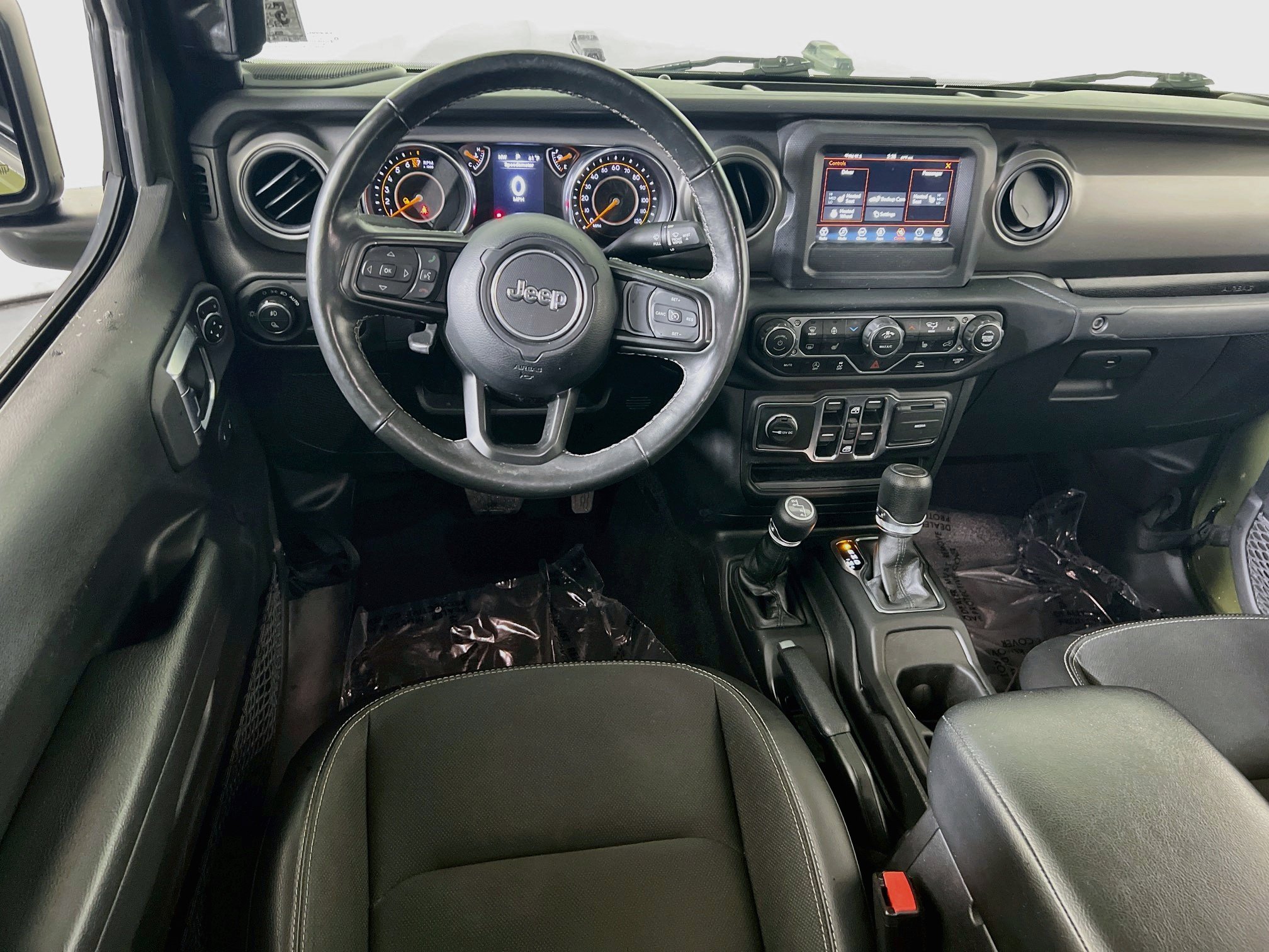 Used 2023 Jeep Gladiator Sport AWD/4WD image 21