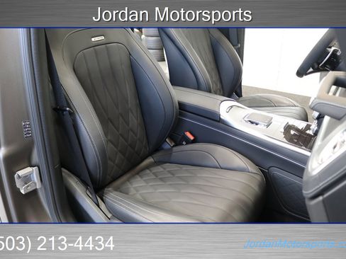 Used 2025 Mercedes-Benz G 63 AMG 4MATIC image 17