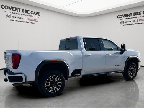 Used 2022 GMC Sierra 2500 AT4 w/ AT4 Premium Plus Package image 10