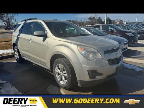 Used 2015 Chevrolet Equinox LT image 1