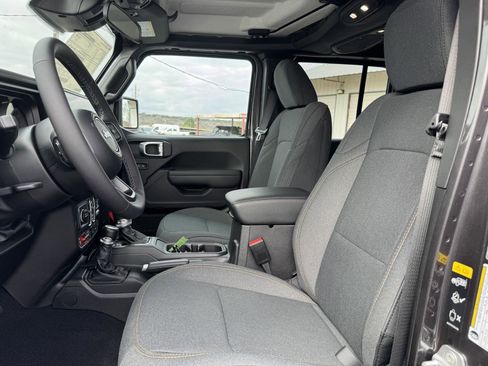 New 2026 Jeep Gladiator Willys image 23