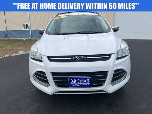 Used 2016 Ford Escape SE w/ SE Chrome Package image 9