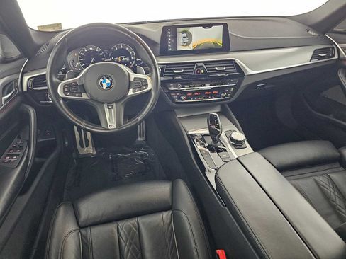 Used 2018 BMW M550i xDrive AWD/4WD image 18