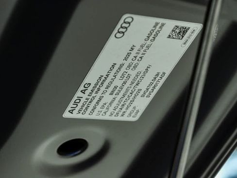 Used 2025 Audi Q5 Premium w/ Convenience Package AWD/4WD image 27