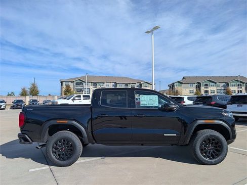 New 2026 GMC Canyon Elevation w/ Convenience Package image 3