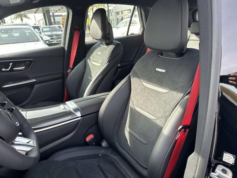 New 2026 Mercedes-Benz GLC 43 AMG GLC 43 AMG image 9