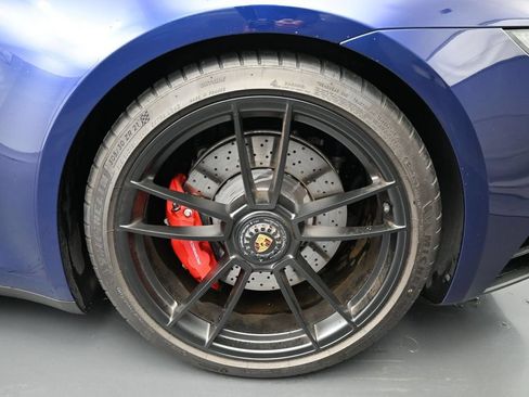 Certified 2024 Porsche 911 Carrera GTS RWD image 24