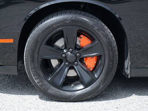 Used 2023 Dodge Challenger SXT RWD image 35