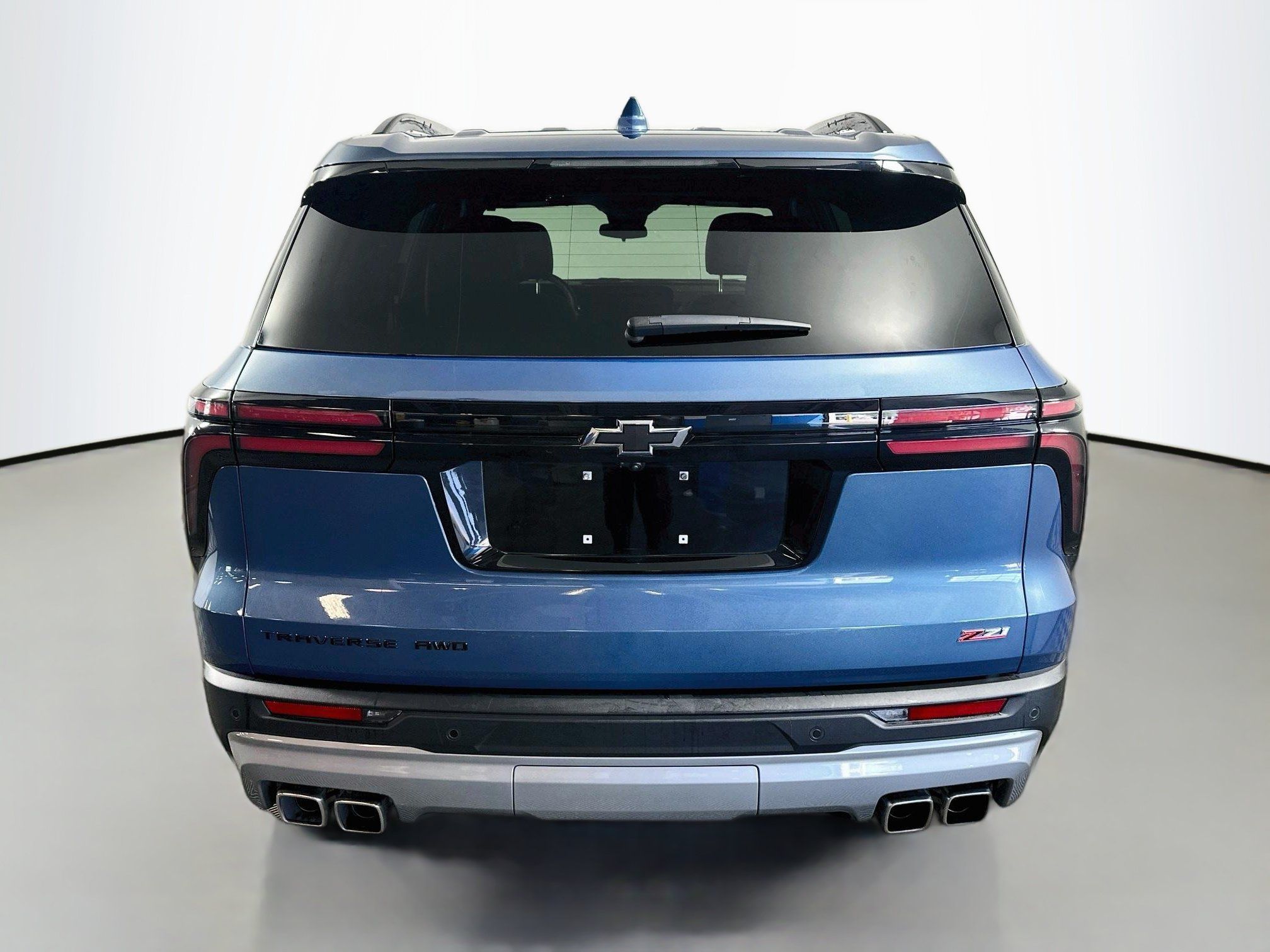 Used 2025 Chevrolet Traverse Z71 w/ Driver Confidence Package AWD/4WD image 6