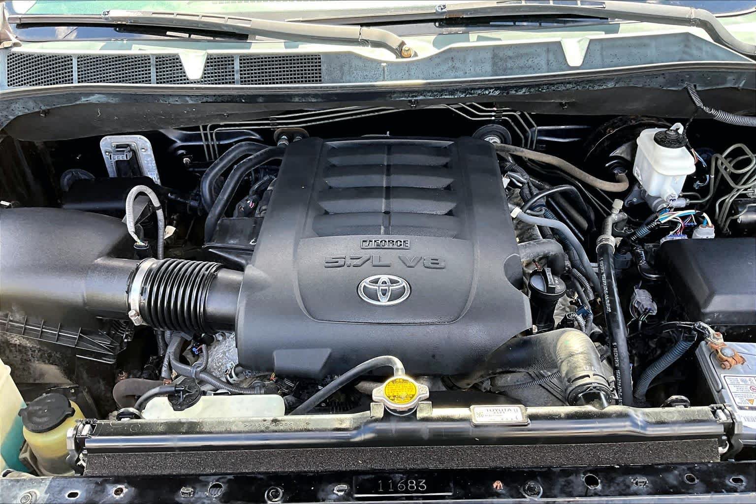 Used 2014 Toyota Tundra SR5 w/ SR5 Upgrade Package RWD image 32