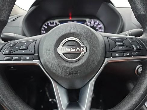 Used 2024 Nissan Sentra SV FWD image 21
