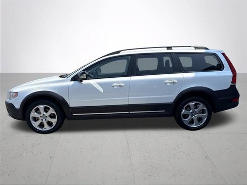 Used 2016 Volvo XC70 T5 Premier w/ Proximity Package AWD/4WD image 10