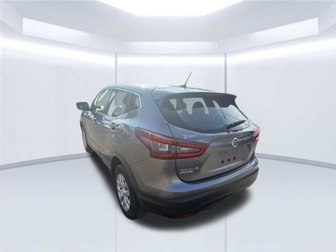 Used 2020 Nissan Rogue Sport S FWD image 8