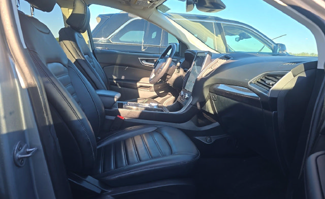 Used 2023 Ford Edge SEL w/ Convenience Package AWD/4WD image 13