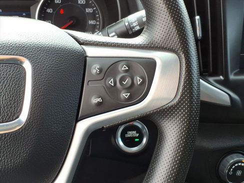 Certified 2024 GMC Terrain SLE image 20