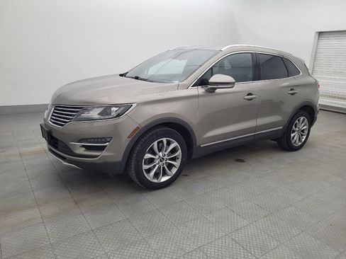 Used 2017 Lincoln MKC Select w/ Select Plus Package image 2