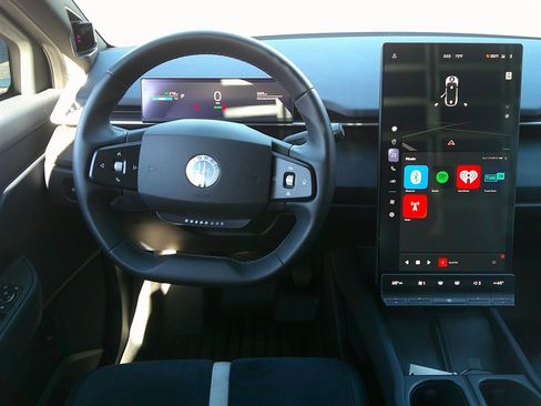 Used 2023 Fisker Ocean One image 32