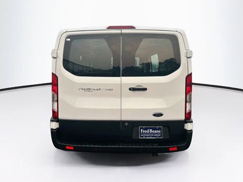 Used 2024 Ford Transit 250 Low Roof w/ Exterior Upgrade Package RWD image 7