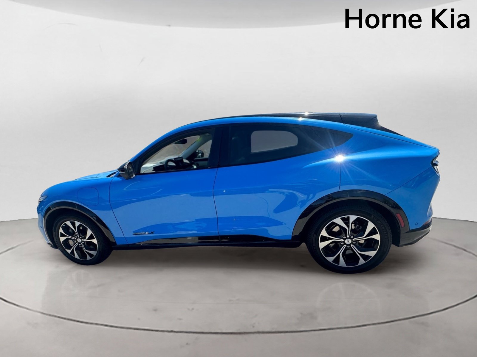 Used 2023 Ford Mustang Mach-E Premium RWD image 6