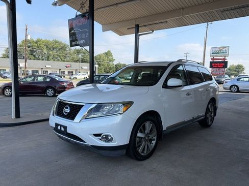 Used 2014 Nissan Pathfinder Platinum w/ Platinum Premium Package AWD/4WD image 1