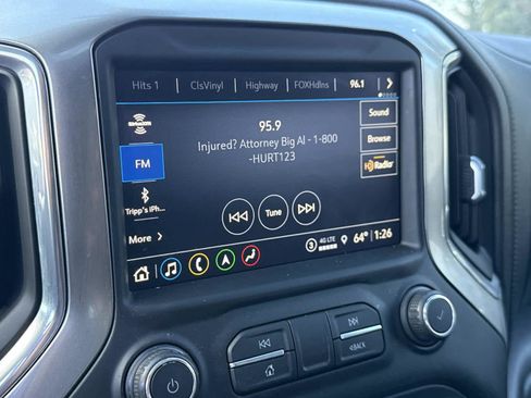 Used 2021 Chevrolet Silverado 1500 LTZ w/ LTZ Premium Package image 4