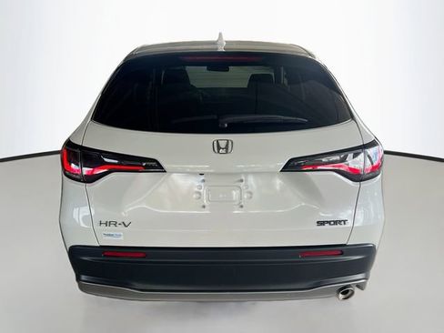 Used 2025 Honda HR-V Sport image 7
