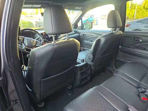 Certified 2020 Honda Passport EX-L image 14