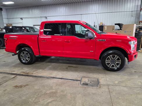 Used 2016 Ford F150 XLT w/ Equipment Group 302A Luxury AWD/4WD image 9