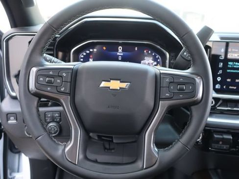 Used 2026 Chevrolet Silverado 2500 High Country w/ High Country Premium Package AWD/4WD image 22