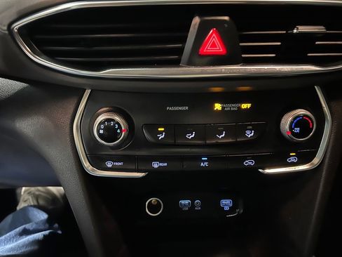 Used 2019 Hyundai Santa Fe SE FWD image 27
