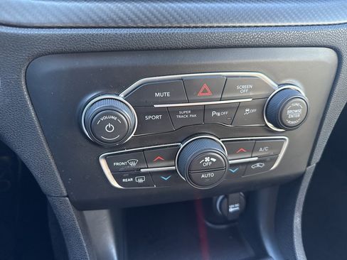 Used 2023 Dodge Charger SXT w/ Blacktop Special Edition image 20