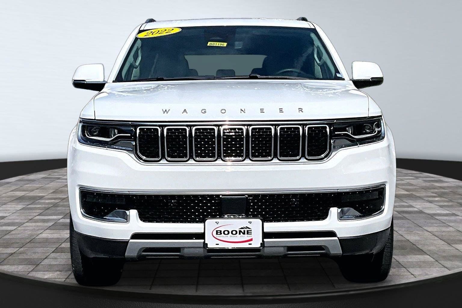 Certified 2022 Jeep Wagoneer Series II AWD/4WD image 2