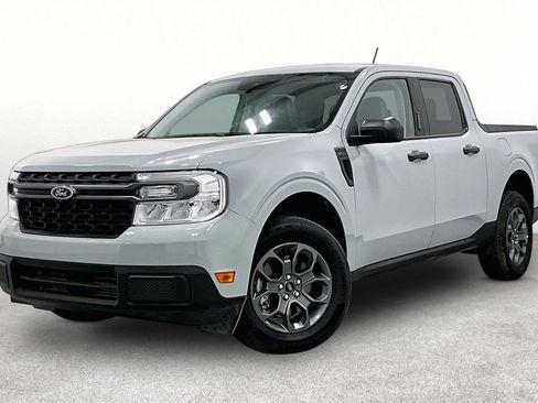 Used 2023 Ford Maverick XLT FWD image 12