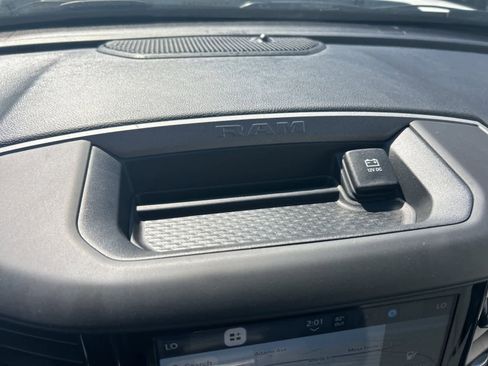 Used 2024 RAM 3500 Tradesman w/ Chrome Appearance Group image 30