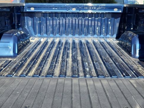 Used 2023 Chevrolet Silverado 1500 LT image 17