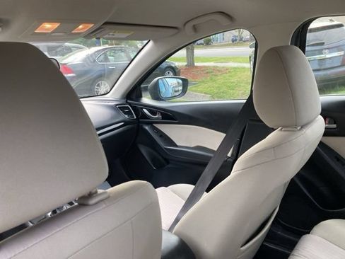 Used 2014 MAZDA MAZDA3 i Sport FWD image 28