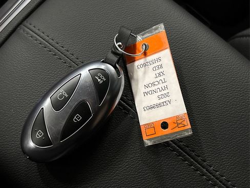 New 2025 Hyundai Tucson XRT image 21