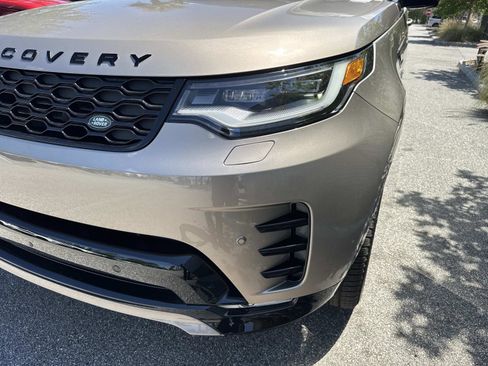 New 2026 Land Rover Discovery Dynamic SE AWD/4WD image 9