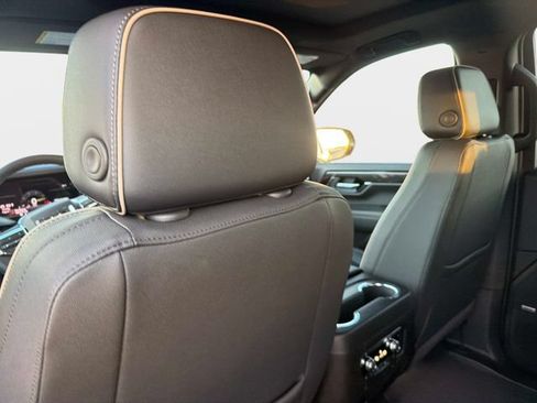 New 2026 GMC Yukon Elevation RWD image 13