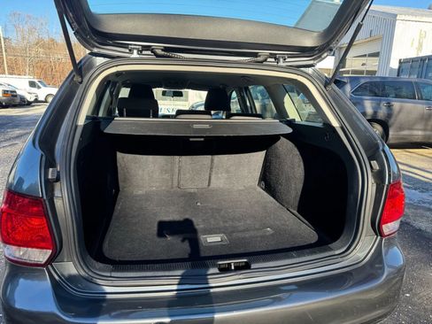 Used 2010 Volkswagen Jetta S image 23