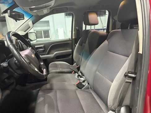 Used 2018 Chevrolet Silverado 1500 LT w/ All Star Edition image 9