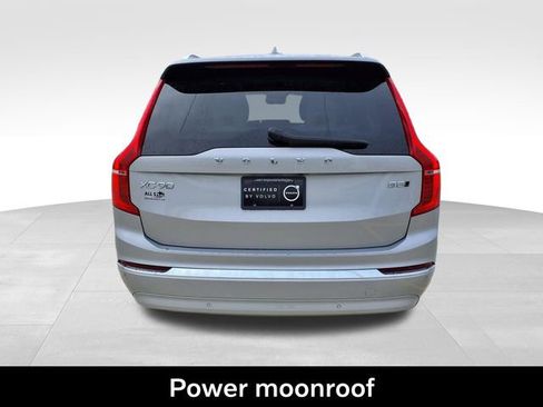 Certified 2023 Volvo XC90 B5 Plus AWD/4WD image 7