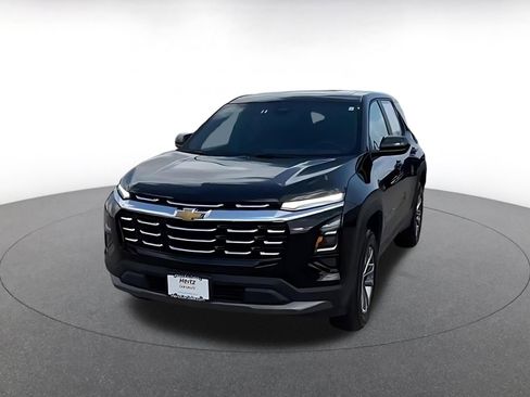 Used 2025 Chevrolet Equinox LT FWD image 8