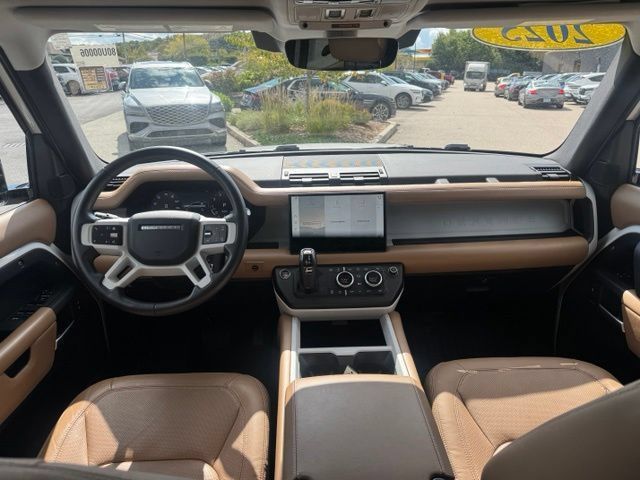 Used 2025 Land Rover Defender 110 S AWD/4WD image 42