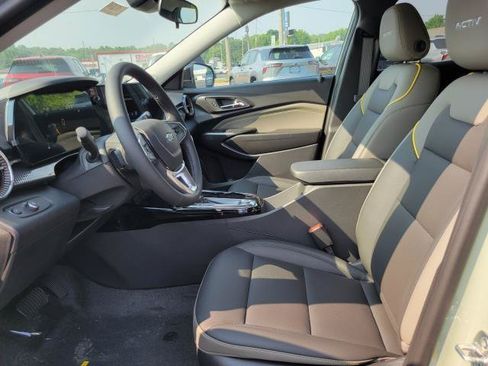 New 2026 Chevrolet Trax ACTIV w/ Driver Confidence Package FWD image 8