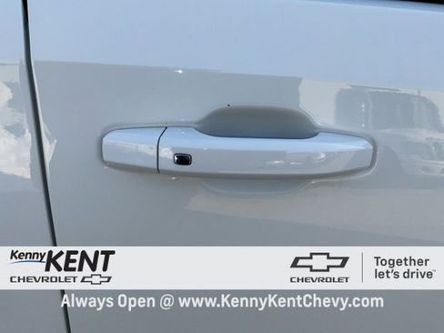 Used 2022 Chevrolet Silverado 1500 LT w/ Protection Package image 18